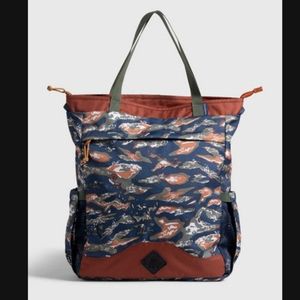 NWOT United By Blue 25L Convertible Carryall Tote Backpack